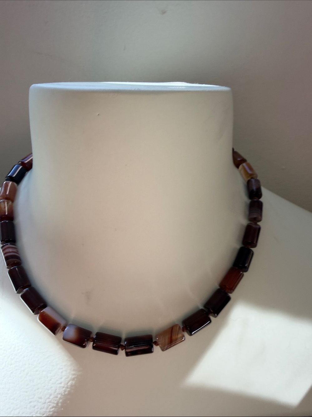 Women’s Brown Agate Beaded Necklace - Classic Stone Choker Fall Accessory NWOT
